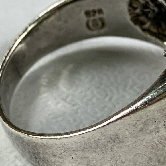 Men's Vintage Shube Sterling Silver and Black Enamel Maltese Cross Ring - Picture 5 of 8